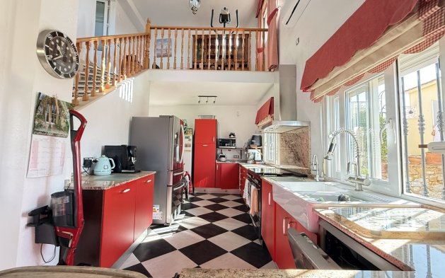 Resale - Villa - Orihuela Costa - Villamartín