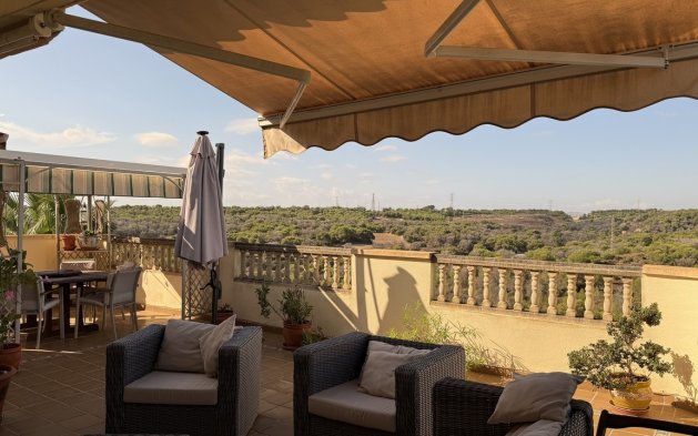 Resale - Villa - Orihuela Costa - Villamartín