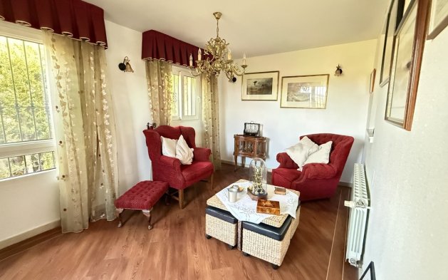 Resale - Villa - Orihuela Costa - Villamartín