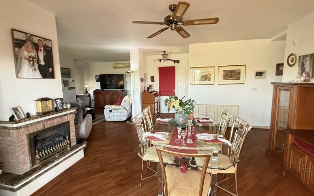 Resale - Villa - Orihuela Costa - Villamartín