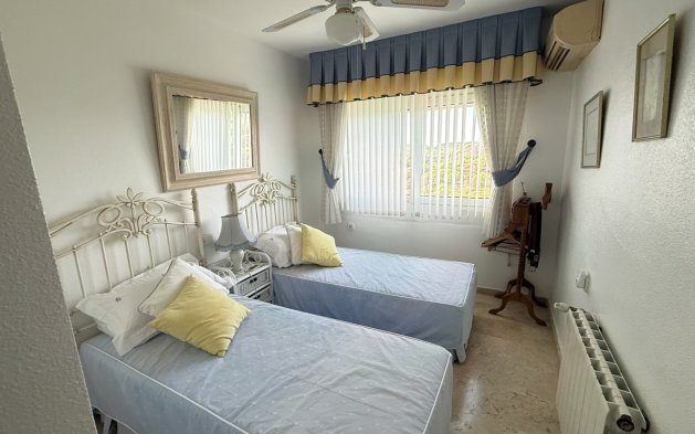 Resale - Villa - Orihuela Costa - Villamartín