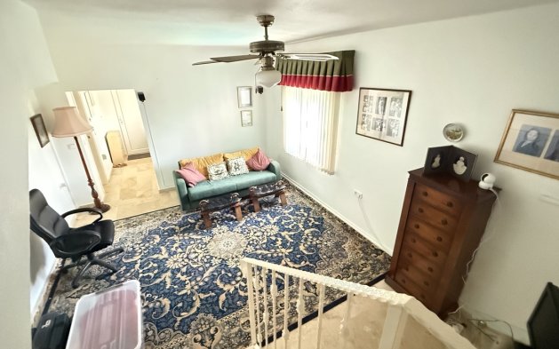 Resale - Villa - Orihuela Costa - Villamartín