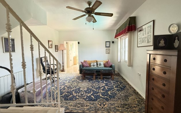 Resale - Villa - Orihuela Costa - Villamartín