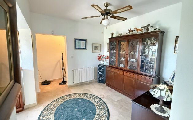 Resale - Villa - Orihuela Costa - Villamartín