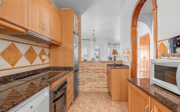 Resale - Villa - Guardamar del Segura