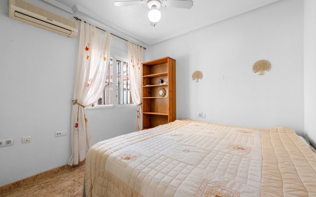 Resale - Villa - Guardamar del Segura