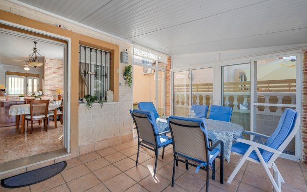 Resale - Villa - Guardamar del Segura