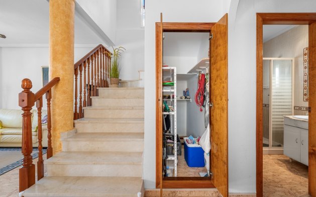 Resale - Villa - Guardamar del Segura