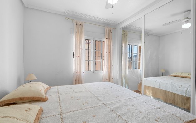 Resale - Villa - Guardamar del Segura