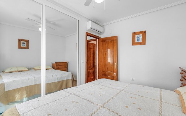 Resale - Villa - Guardamar del Segura