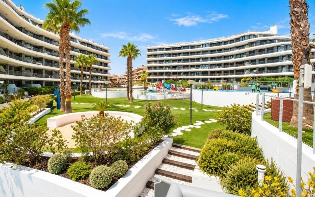 Odsprzedaż - Mieszkanie w bloku - Arenales del sol - Arenales del Sol