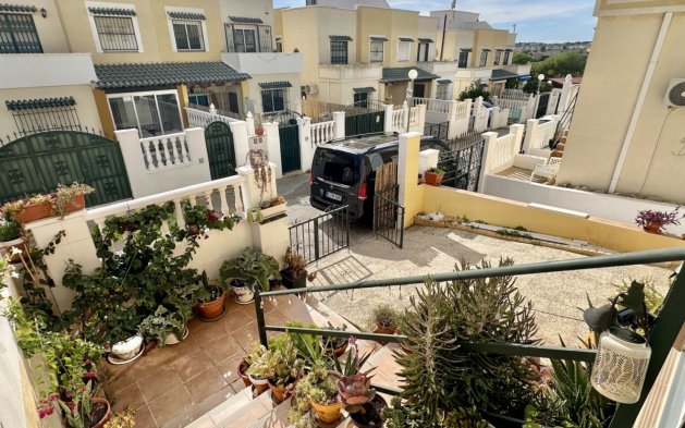 Perpardavimas - Vila - Orihuela Costa - Los Altos