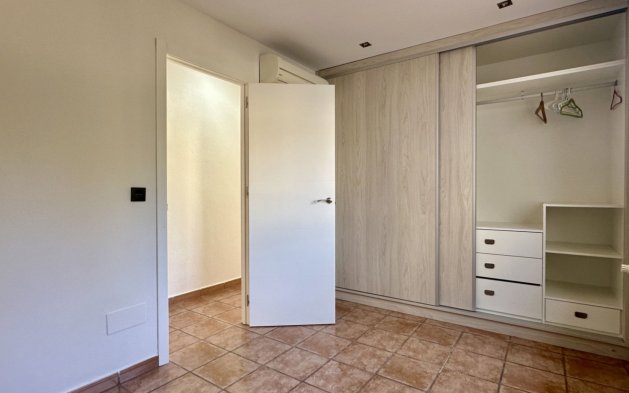 Perpardavimas - Vila - Orihuela Costa - Villamartín