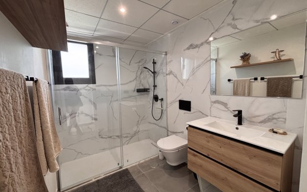 Perpardavimas - Vila - Orihuela Costa - Villamartín