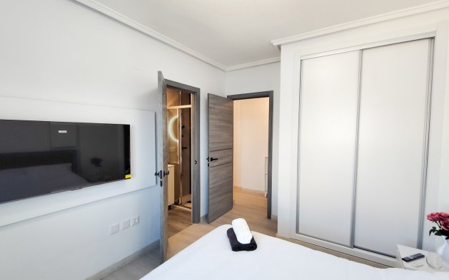 Resale - Apartment / flat - Torrevieja