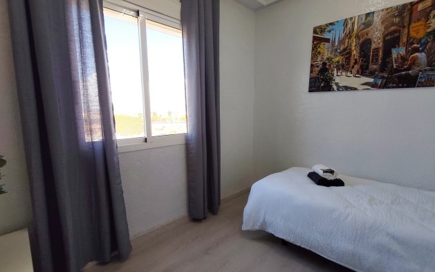 Resale - Apartment / flat - Torrevieja