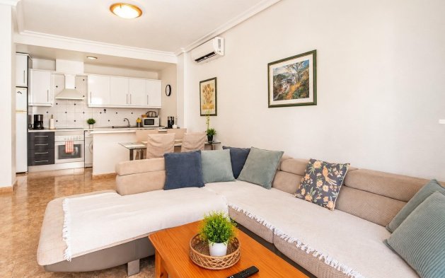 Resale - Apartment / flat - Orihuela Costa - La Regia