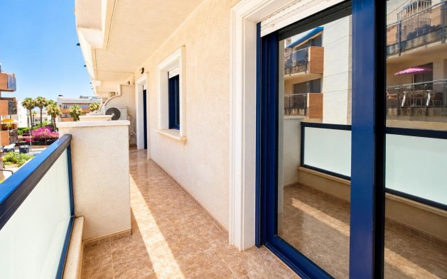 Resale - Apartment / flat - Orihuela Costa - La Regia