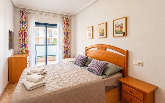 Resale - Apartment / flat - Orihuela Costa - La Regia
