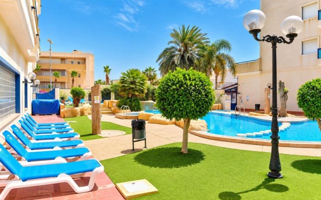 Resale - Apartment / flat - Orihuela Costa - La Regia