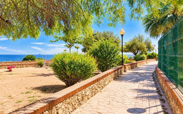 Resale - Apartment / flat - Orihuela Costa - La Regia