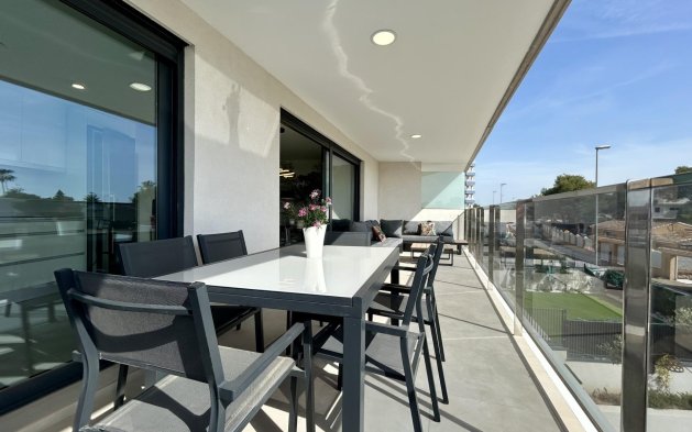 Resale - Apartment / flat - Orihuela Costa - Campoamor