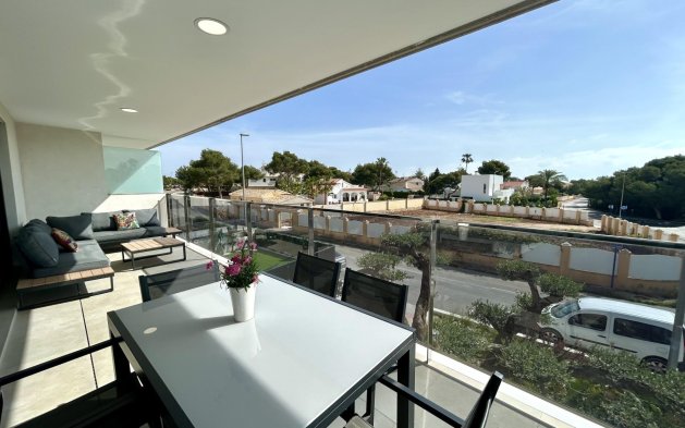 Resale - Apartment / flat - Orihuela Costa - Campoamor