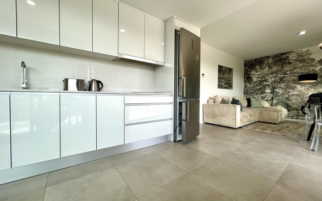 Resale - Apartment / flat - Orihuela Costa - Campoamor