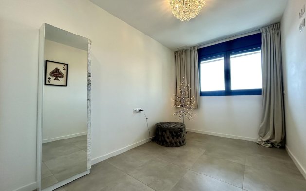 Resale - Apartment / flat - Orihuela Costa - Campoamor