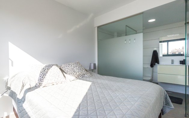 Odsprzedaż - Mieszkanie w bloku - Orihuela Costa - Villamartín