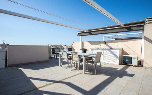 Odsprzedaż - Mieszkanie w bloku - Orihuela Costa - Villamartín