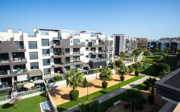 Odsprzedaż - Mieszkanie w bloku - Orihuela Costa - Villamartín