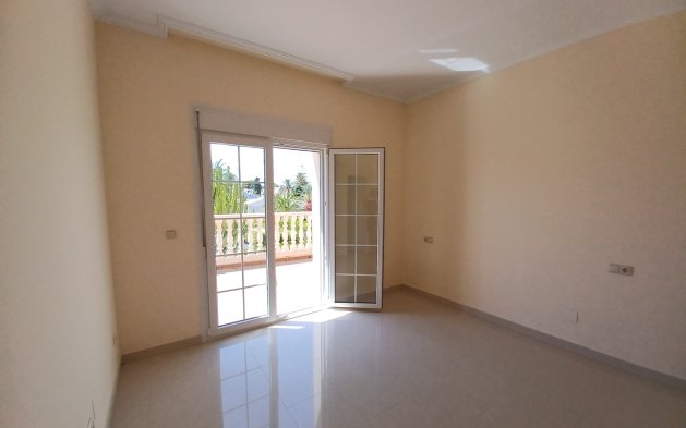 Perpardavimas - Vila - Orihuela Costa - Cabo Roig