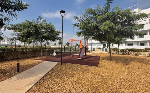 Resale - Townhouse - Santa Rosalía