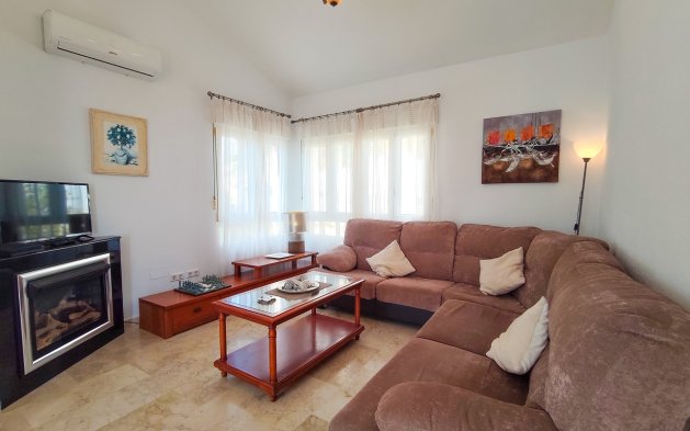 Revente - Villa - Orihuela Costa - Villamartín