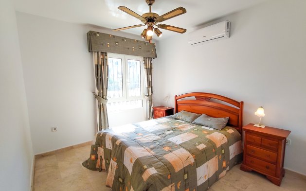 Revente - Villa - Orihuela Costa - Villamartín