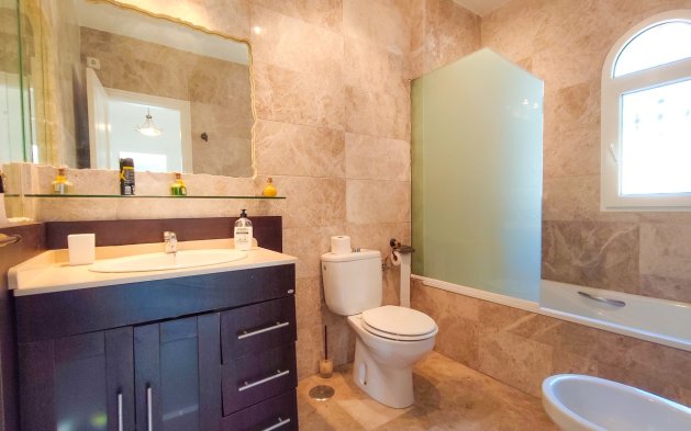 Revente - Villa - Orihuela Costa - Villamartín