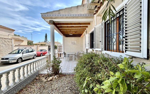 Videresalg - Tosidig - Orihuela Costa
