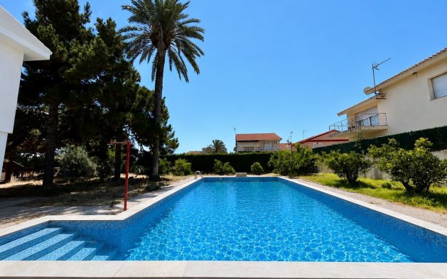 Reventa - Villa - Santiago de la Ribera
