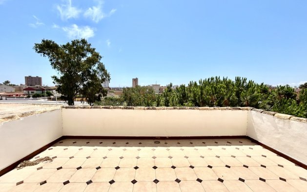Reventa - Villa - Santiago de la Ribera