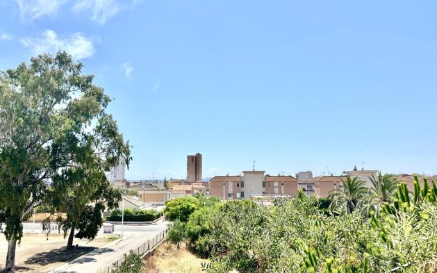 Reventa - Villa - Santiago de la Ribera