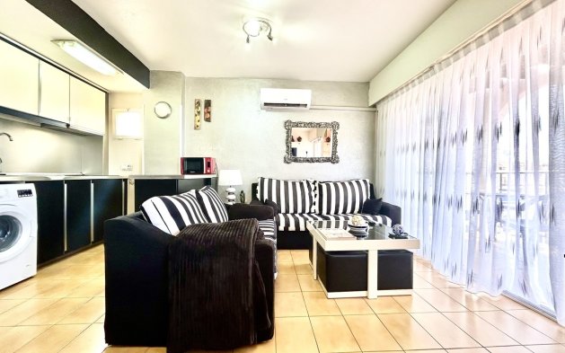 Reventa - Apartamento / piso - Torrevieja