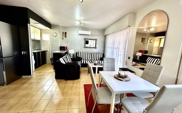 Reventa - Apartamento / piso - Torrevieja