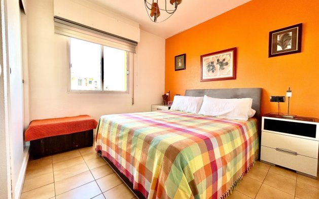 Reventa - Apartamento / piso - Torrevieja