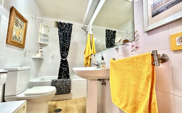 Reventa - Apartamento / piso - Torrevieja