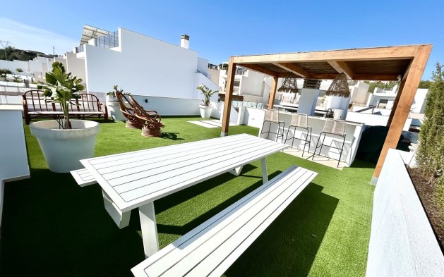 Resale - Villa - San Miguel de Salinas