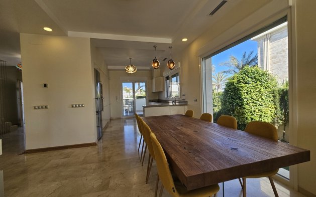 Reventa - Villa - Orihuela Costa - La Zenia