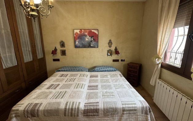 Herverkoop - duplex - San Miguel de Salinas