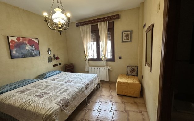 Herverkoop - duplex - San Miguel de Salinas
