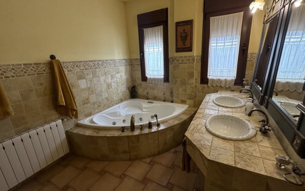 Herverkoop - duplex - San Miguel de Salinas